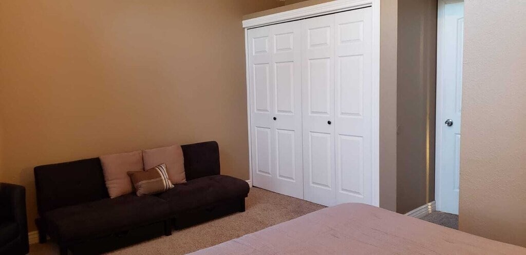 Bedroom - 4601 N 102nd Ave