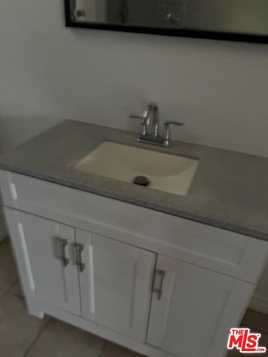 Building Photo - 1439 Rexford Dr