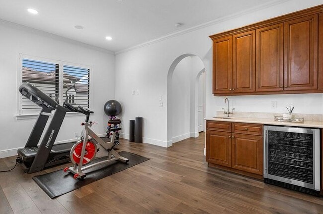 Building Photo - 7240 Lemon Grass Dr