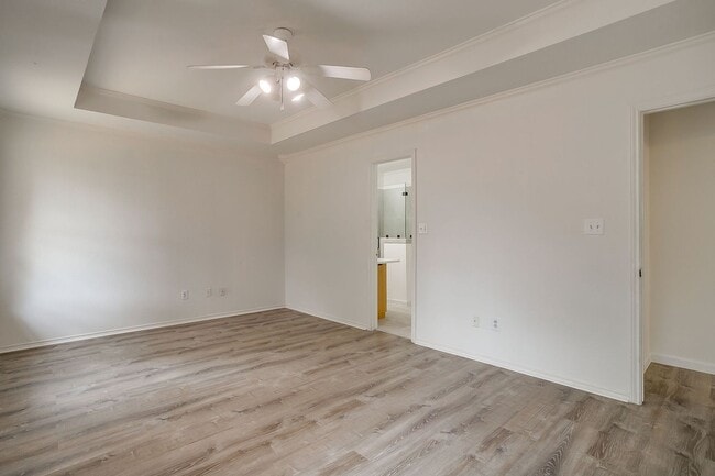Building Photo - 1512 Clover Ln