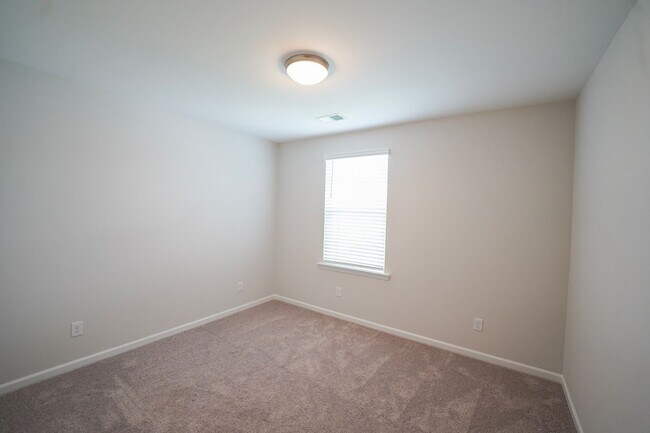 Building Photo - Available Soon!