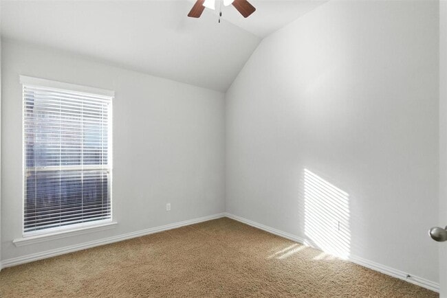 Building Photo - 7019 Dewberry Shores Ln