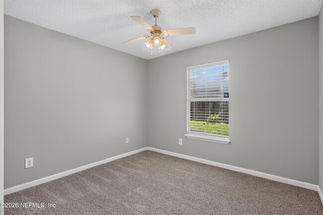 Building Photo - 1108 Hidden Cove Cir S