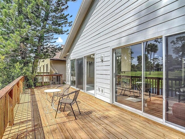 Building Photo - 289 Gull Dr S