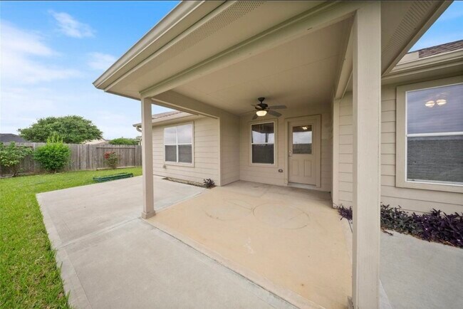Building Photo - 6007 Wilcox Point Dr