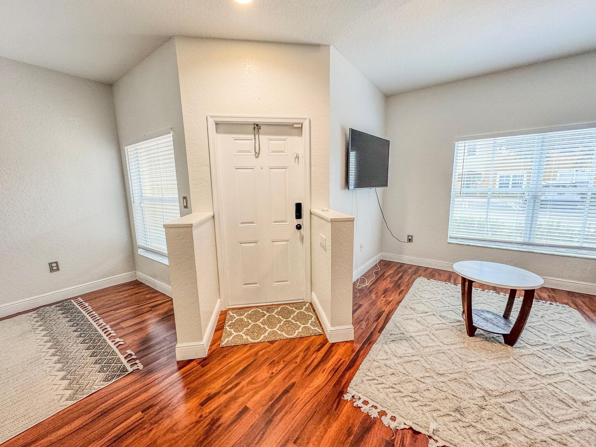 Building Photo - 255 Lake Monterey Cir