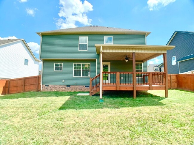 Building Photo - 733 Banister Dr
