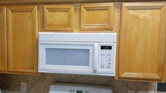 Building Photo - 18227 Sweet Juniper Ln