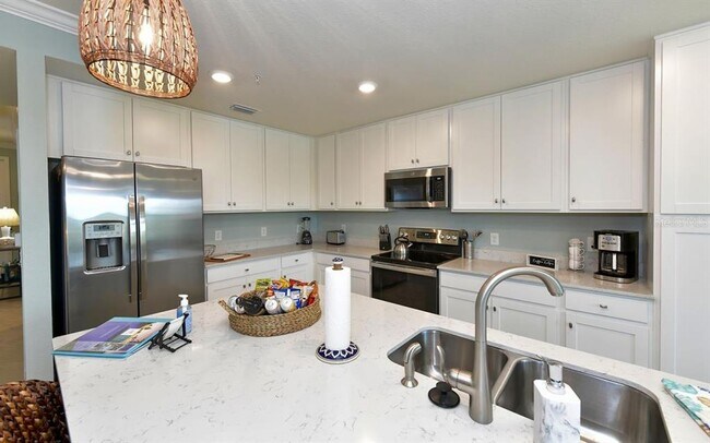 Building Photo - 17626 Gawthrop Dr