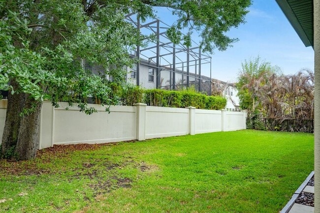 Building Photo - 706 Canopy Estate Dr