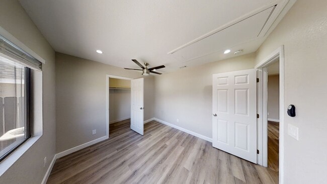 Building Photo - Newly Renovated (2022)! 7BD/3BA