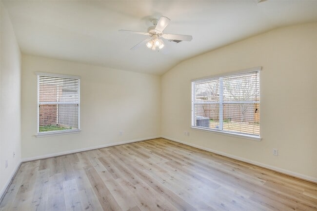 Building Photo - 3018 Park Springs Ln