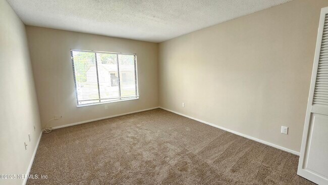Building Photo - 7767 Las Palmas Way