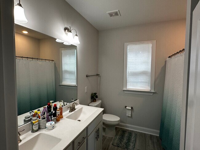 Building Photo - 6013 Balance Ct