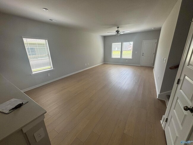 Building Photo - 15416 GRAYSON CIR