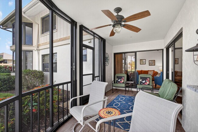Building Photo - 16997 Waterbend Dr