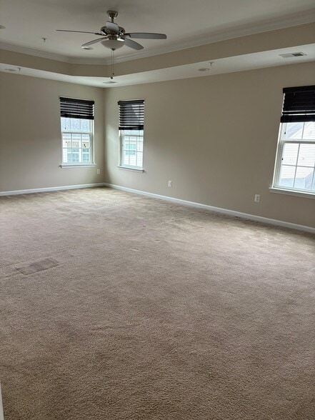 Building Photo - 1023 Anderson Pl SE