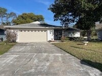 Building Photo - 5033 Loyola Ln