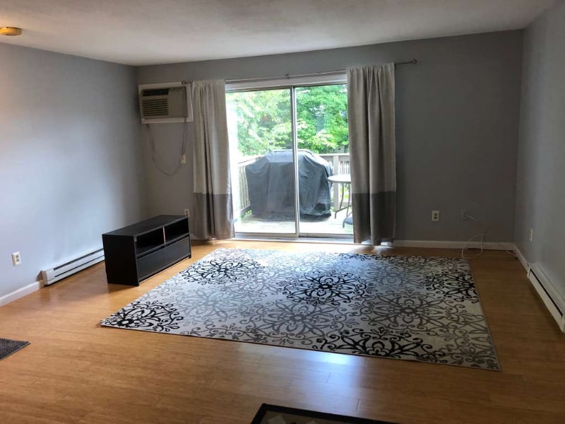 Building Photo - 110 Coalpit Hill Rd