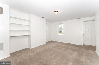 Building Photo - 15 W Frederick St