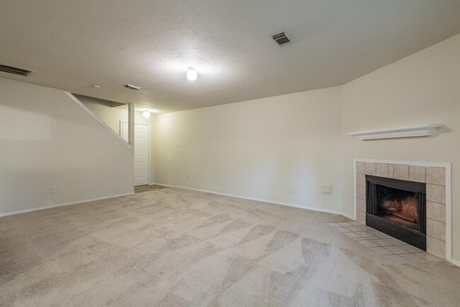 Building Photo - 11711 Sunny Stream Dr