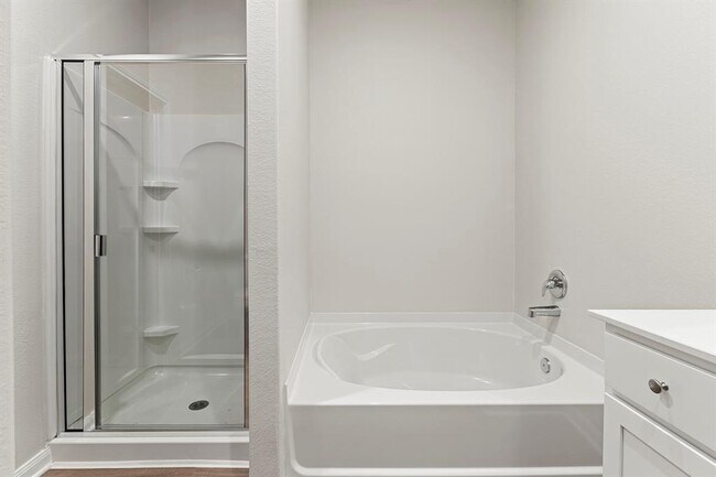 Building Photo - 1027 Rosewood Trl