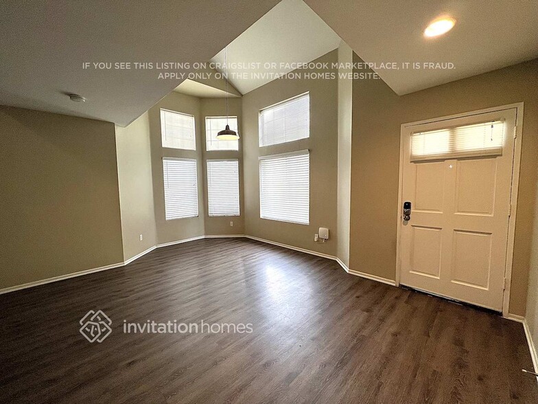 Building Photo - 5777 El Palomino Dr