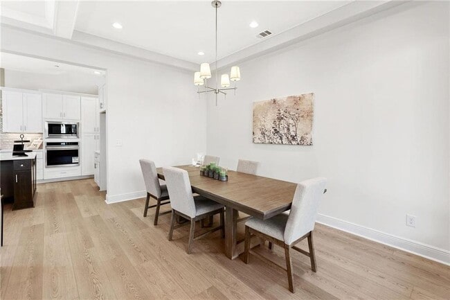 Building Photo - 110 Via Roma