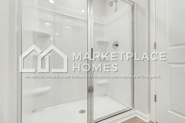 Building Photo - 2103 Avalon Rdg