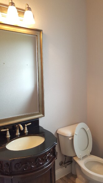 Building Photo - 3601 Panama Cove
