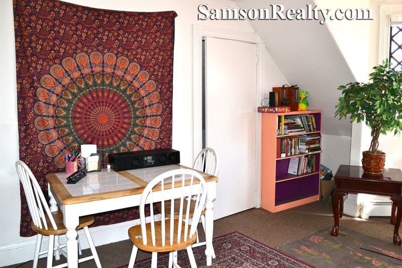 Building Photo - 230 Brown St