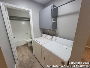 Building Photo - 844 E Sunshine Dr