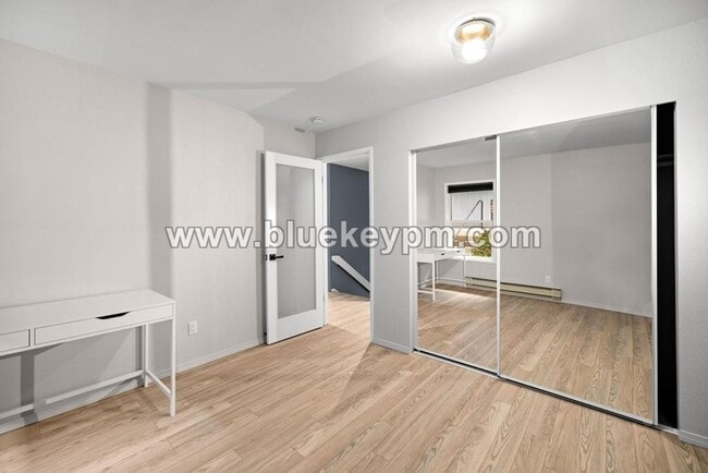 Building Photo - 2 Bed, 1 Bath Condo at Franciscan Condomin...