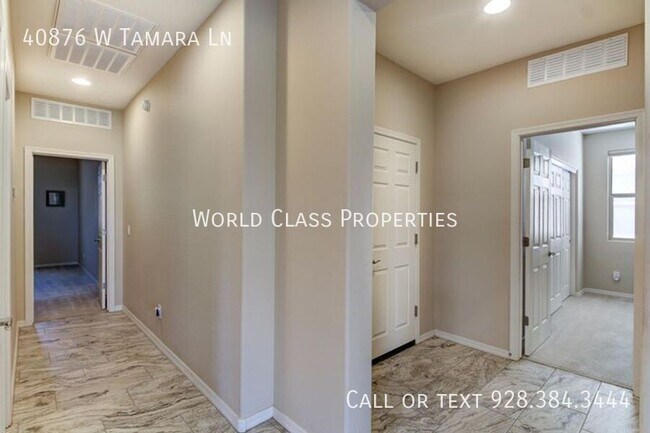 Building Photo - 40876 W Tamara Ln