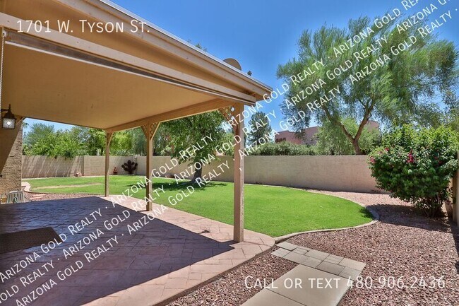 Building Photo - 1701 W Tyson St