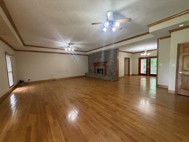 Building Photo - 179 Stone Edge Dr