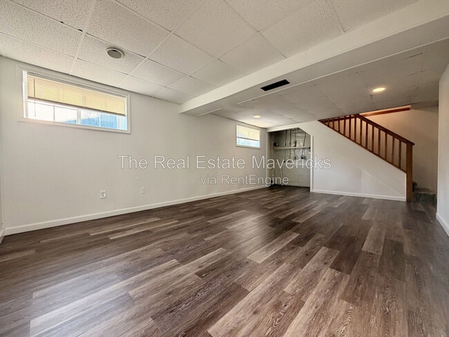 Building Photo - 3638 Missionaire Ave