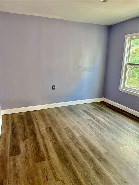 Building Photo - 1491 River St