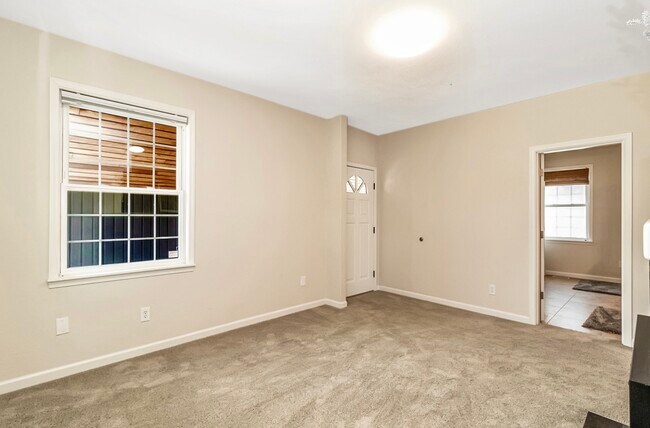 Building Photo - 11217 S Lake Stevens Rd
