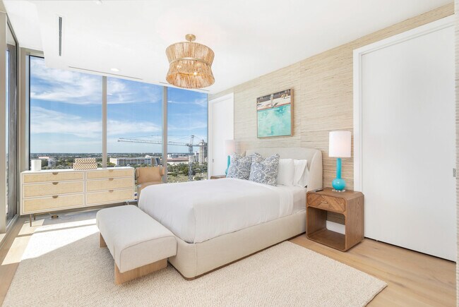 Building Photo - 1333 S Flagler Dr