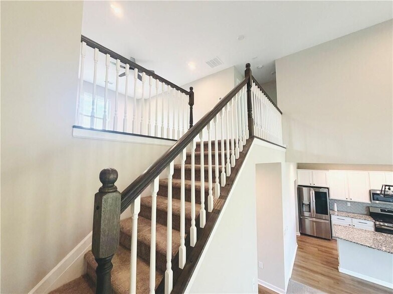 Building Photo - 607 Michigan Cir