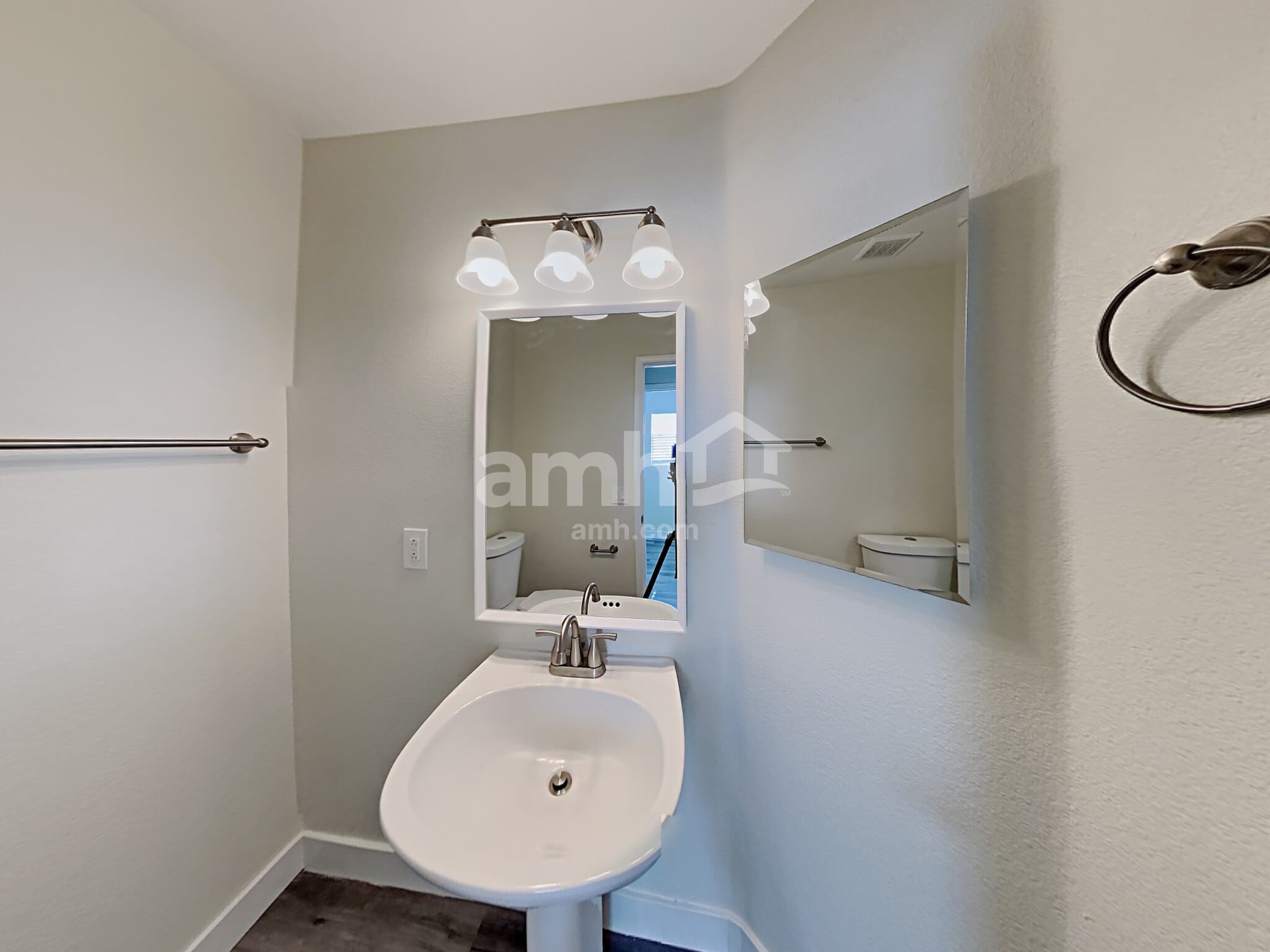 Building Photo - 7224 Tame Pl