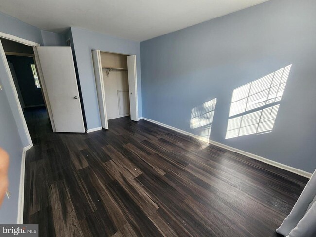Building Photo - 152 Wedgefield Dr