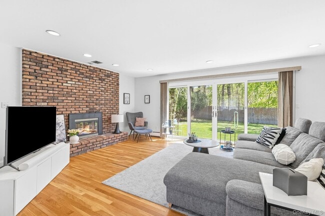 Building Photo - 26 Devonshire Dr