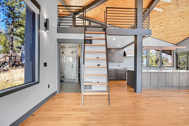 Building Photo - 11845 US Hwy 285