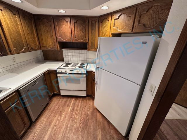 Building Photo - Charming 3-Bedroom Haven in Oregon City with 2 Full Baths – 1,350 Sq. Ft. of Comfort!