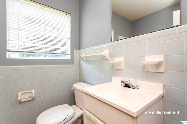 Building Photo - 8708 Sunset Dr