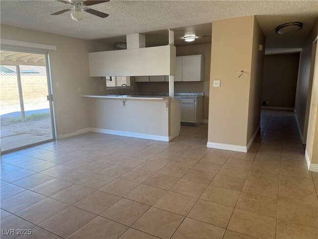 Building Photo - 4348 El Campana Way