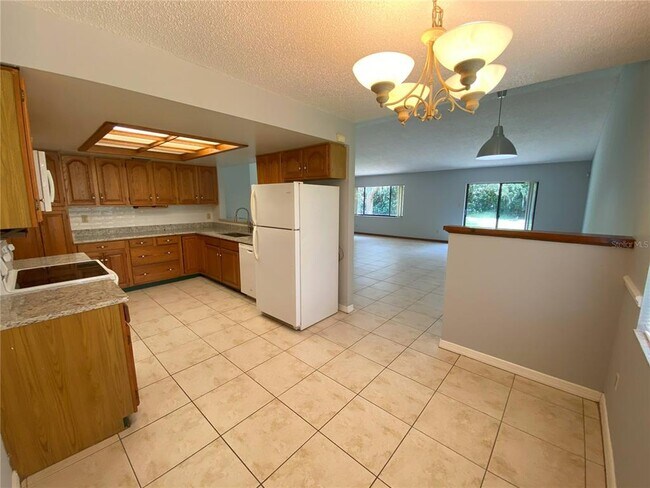 Building Photo - 9430 Lake Douglas Pl