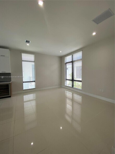 Building Photo - 8251 NW 47th Ter